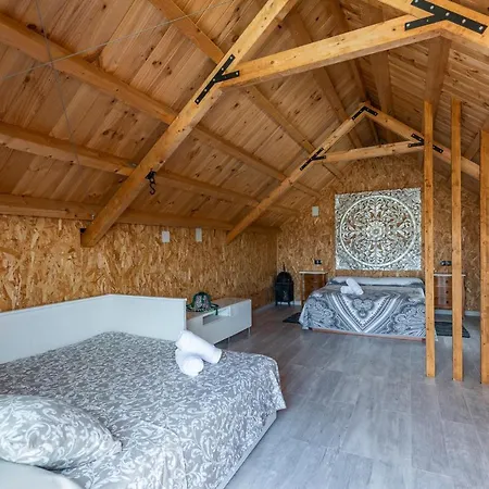 シャレー Acogedora Casita En La Subbetica, Centro De Andalucia, Granada Y Cordoba *