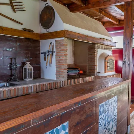 Acogedora Casita En La Subbetica, Centro De Andalucia, Granada Y Cordoba Zambra