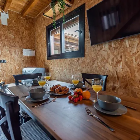 Acogedora Casita En La Subbetica, Centro De Andalucia, Granada Y Cordoba *