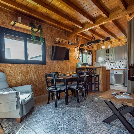 Acogedora Casita En La Subbetica, Centro De Andalucia, Granada Y Cordoba シャレー