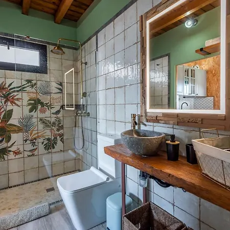 Acogedora Casita En La Subbetica, Centro De Andalucia, Granada Y Cordoba シャレー